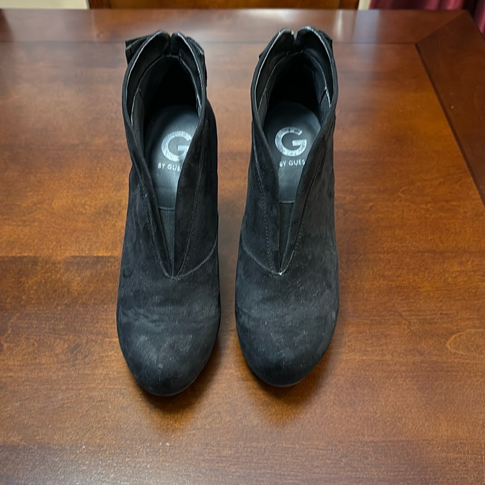 Guess black booties